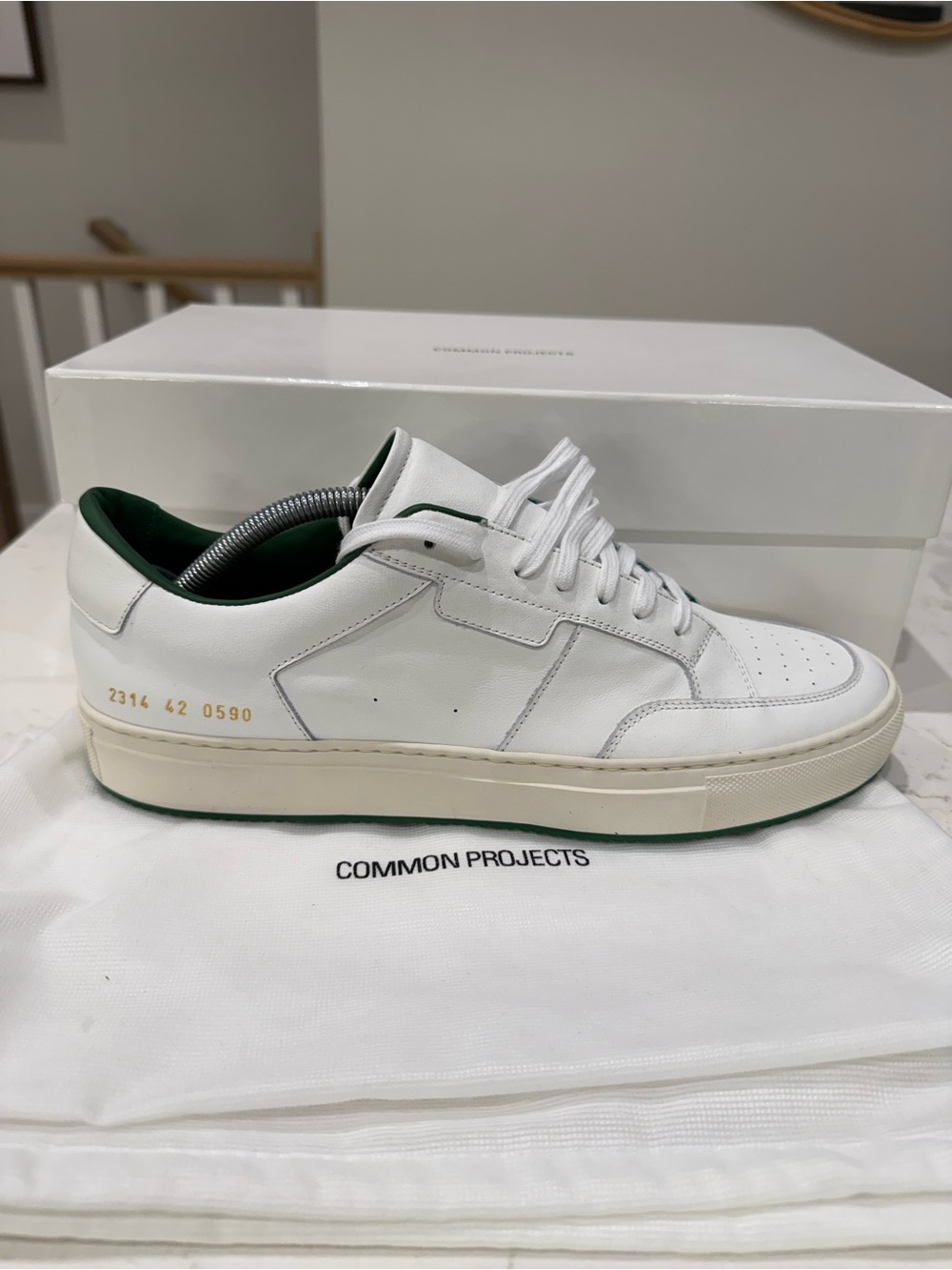 Common Projects White Leather Low-Top Sneakers with Green Lining